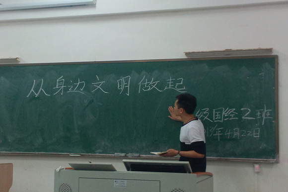 P30422-194031_副本.jpg
