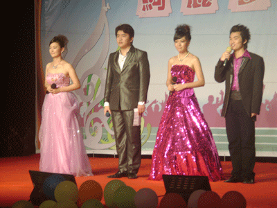 20090618113122675.gif